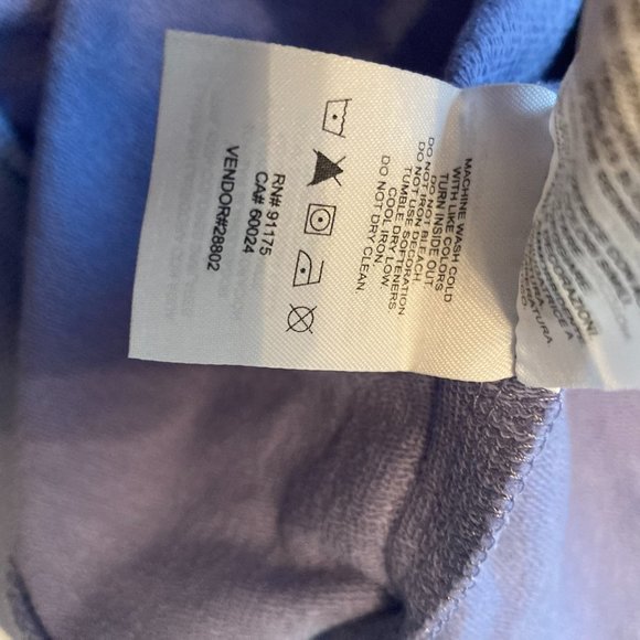 Fila Long Sleeve Crew Neck Sweatshirt with Pockets Purple XXL NWT - Picture 10 of 10